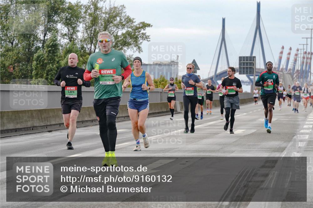 03.10.2025 - Köhlbrandbrückenlauf Michael Burmester http://msf.ph/oto/9160132 03.10.2025 15:50:29 Position 3 9176, 9484 meine-sportfotos.de