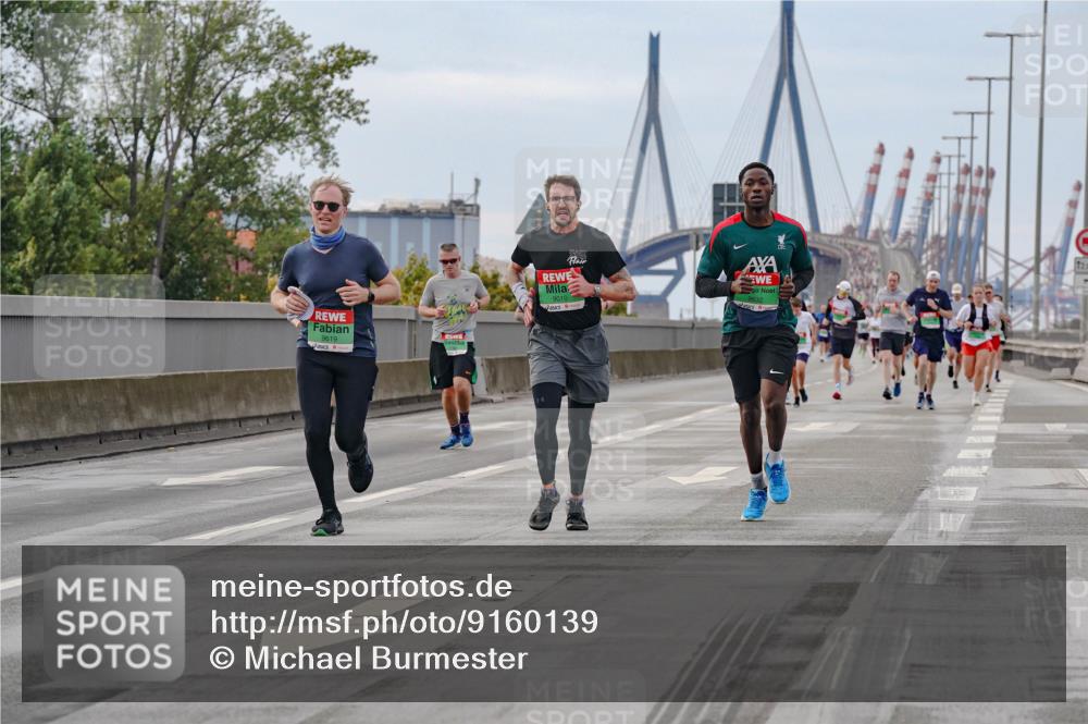 03.10.2025 - Köhlbrandbrückenlauf Michael Burmester http://msf.ph/oto/9160139 03.10.2025 15:50:32 Position 3 9619, 9010, 2 meine-sportfotos.de