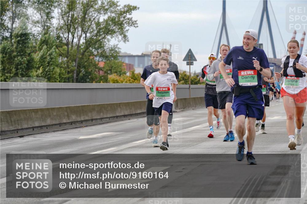 03.10.2025 - Köhlbrandbrückenlauf Michael Burmester http://msf.ph/oto/9160164 03.10.2025 15:50:47 Position 3 7245, 7281, 7599 meine-sportfotos.de