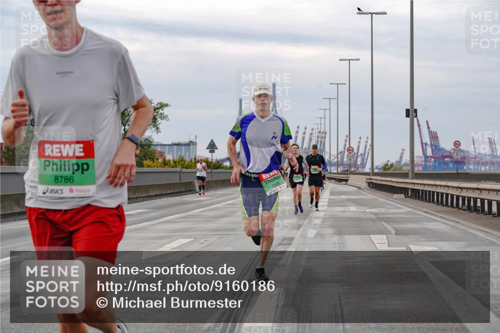 03.10.2025 - Köhlbrandbrückenlauf Michael Burmester http://msf.ph/oto/9160186 03.10.2025 15:50:56 Position 3 8786, 7409 meine-sportfotos.de