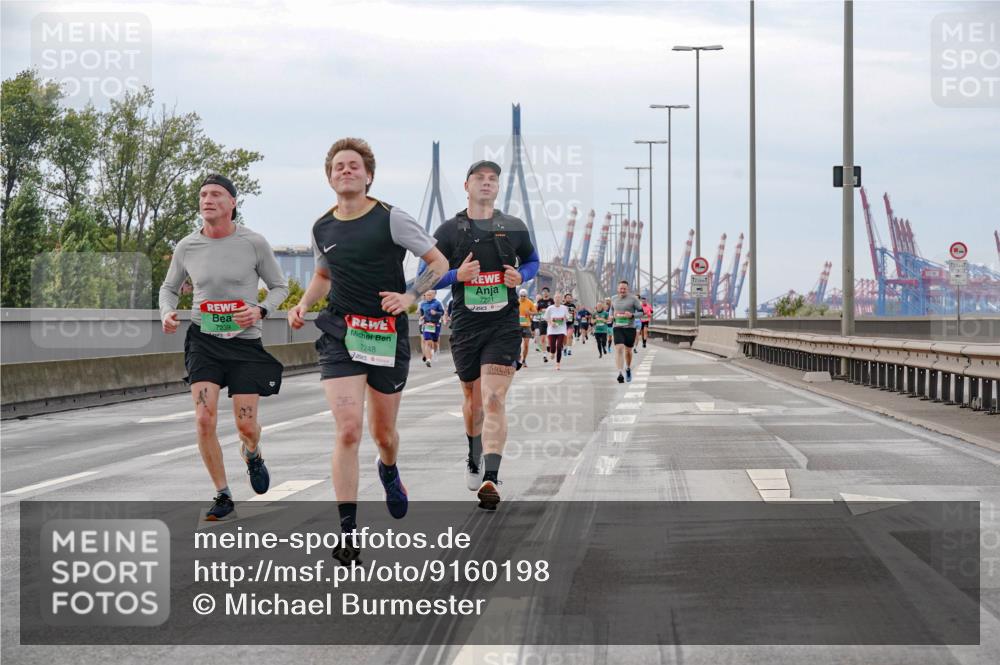 03.10.2025 - Köhlbrandbrückenlauf Michael Burmester http://msf.ph/oto/9160198 03.10.2025 15:51:02 Position 3 7248, 7221 meine-sportfotos.de
