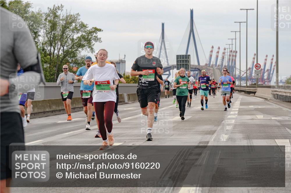 03.10.2025 - Köhlbrandbrückenlauf Michael Burmester http://msf.ph/oto/9160220 03.10.2025 15:51:17 Position 3 7862, 9511 meine-sportfotos.de