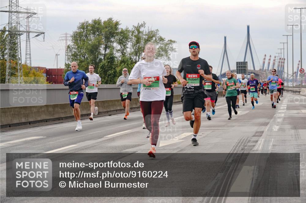 03.10.2025 - Köhlbrandbrückenlauf Michael Burmester http://msf.ph/oto/9160224 03.10.2025 15:51:19 Position 3 7862, 9511 meine-sportfotos.de