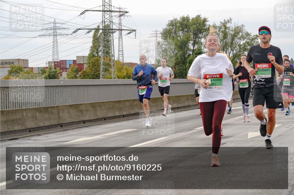 03.10.2025 - Köhlbrandbrückenlauf Michael Burmester http://msf.ph/oto/9160225 03.10.2025 15:51:20 Position 3 9511, 862, 071 meine-sportfotos.de
