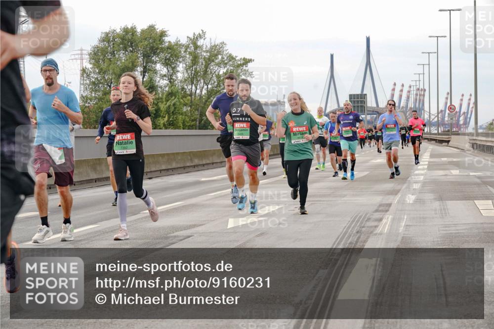 03.10.2025 - Köhlbrandbrückenlauf Michael Burmester http://msf.ph/oto/9160231 03.10.2025 15:51:22 Position 3 7392, 07, 9405 meine-sportfotos.de