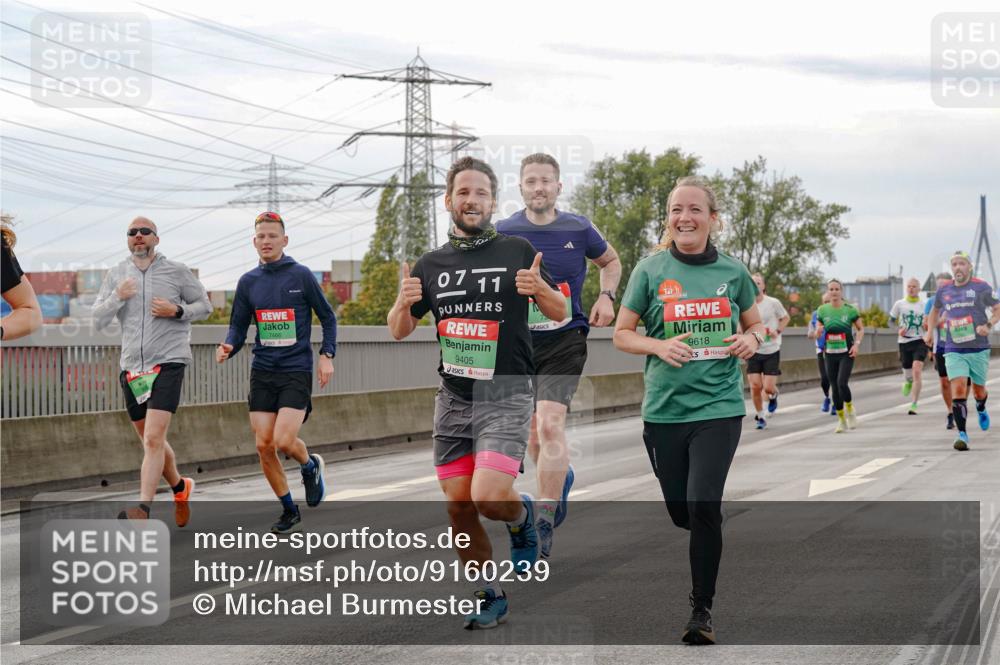 03.10.2025 - Köhlbrandbrückenlauf Michael Burmester http://msf.ph/oto/9160239 03.10.2025 15:51:25 Position 3 7466, 07, 11, 9405, 9618 meine-sportfotos.de