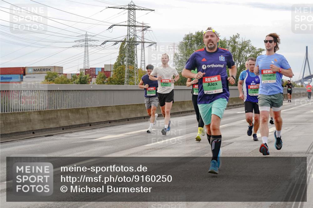 03.10.2025 - Köhlbrandbrückenlauf Michael Burmester http://msf.ph/oto/9160250 03.10.2025 15:51:29 Position 3 7192, 7338 meine-sportfotos.de