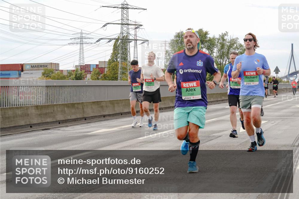 03.10.2025 - Köhlbrandbrückenlauf Michael Burmester http://msf.ph/oto/9160252 03.10.2025 15:51:29 Position 3 7192, 7338 meine-sportfotos.de
