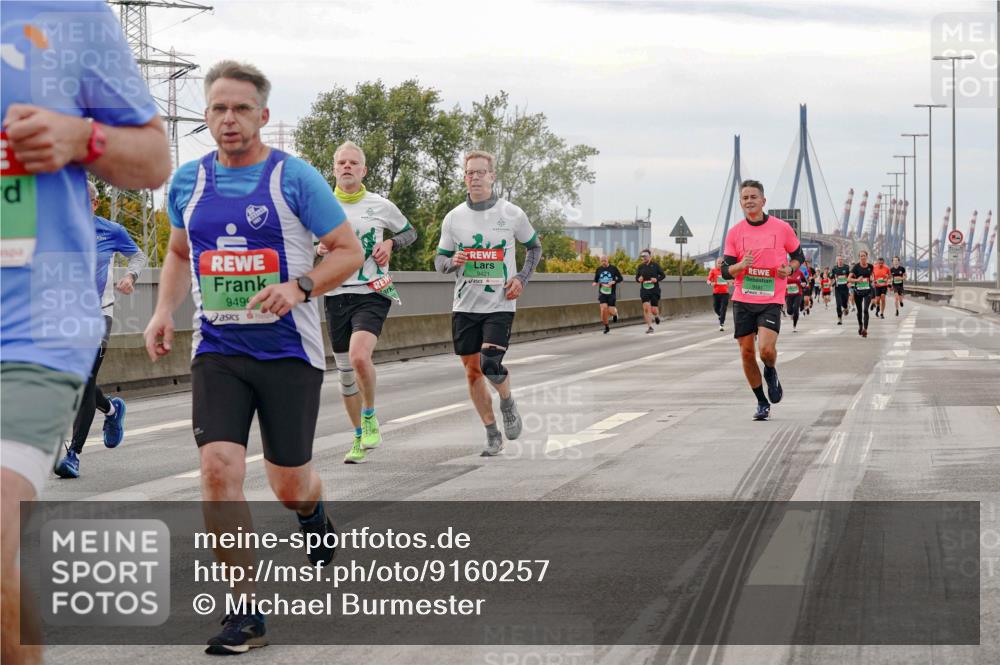 03.10.2025 - Köhlbrandbrückenlauf Michael Burmester http://msf.ph/oto/9160257 03.10.2025 15:51:31 Position 3 949 meine-sportfotos.de