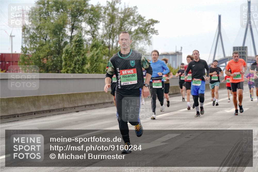 03.10.2025 - Köhlbrandbrückenlauf Michael Burmester http://msf.ph/oto/9160284 03.10.2025 15:51:46 Position 3 7611 meine-sportfotos.de