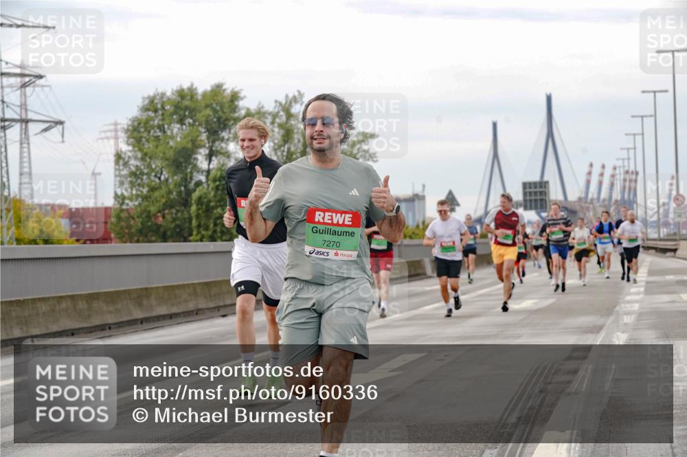 03.10.2025 - Köhlbrandbrückenlauf Michael Burmester http://msf.ph/oto/9160336 03.10.2025 15:52:15 Position 3 11, 7270 meine-sportfotos.de