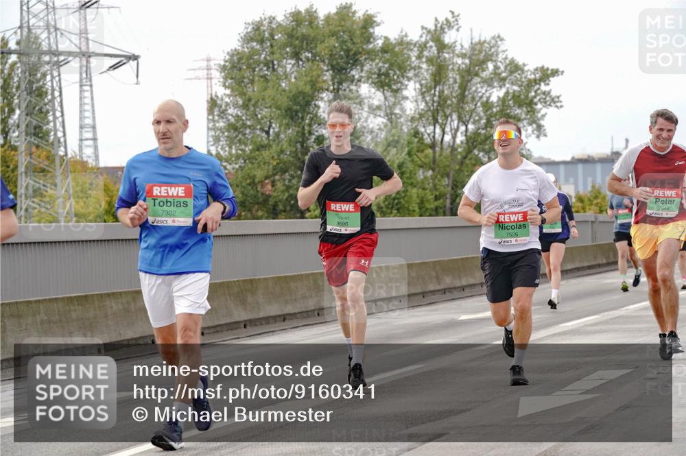03.10.2025 - Köhlbrandbrückenlauf Michael Burmester http://msf.ph/oto/9160341 03.10.2025 15:52:18 Position 3 7302, 9696, 7526, 9, 7546 meine-sportfotos.de