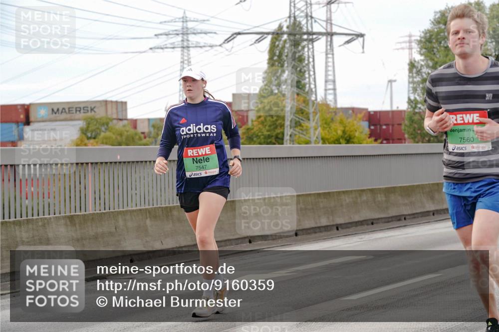 03.10.2025 - Köhlbrandbrückenlauf Michael Burmester http://msf.ph/oto/9160359 03.10.2025 15:52:26 Position 3 7547, 7560 meine-sportfotos.de