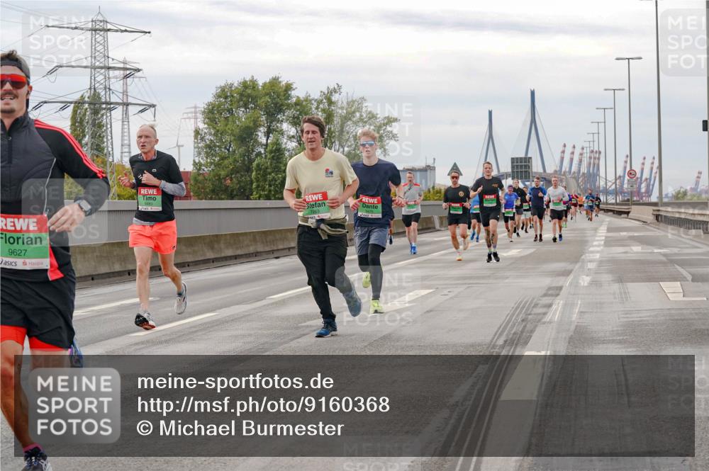03.10.2025 - Köhlbrandbrückenlauf Michael Burmester http://msf.ph/oto/9160368 03.10.2025 15:52:30 Position 3 9627, 9483 meine-sportfotos.de