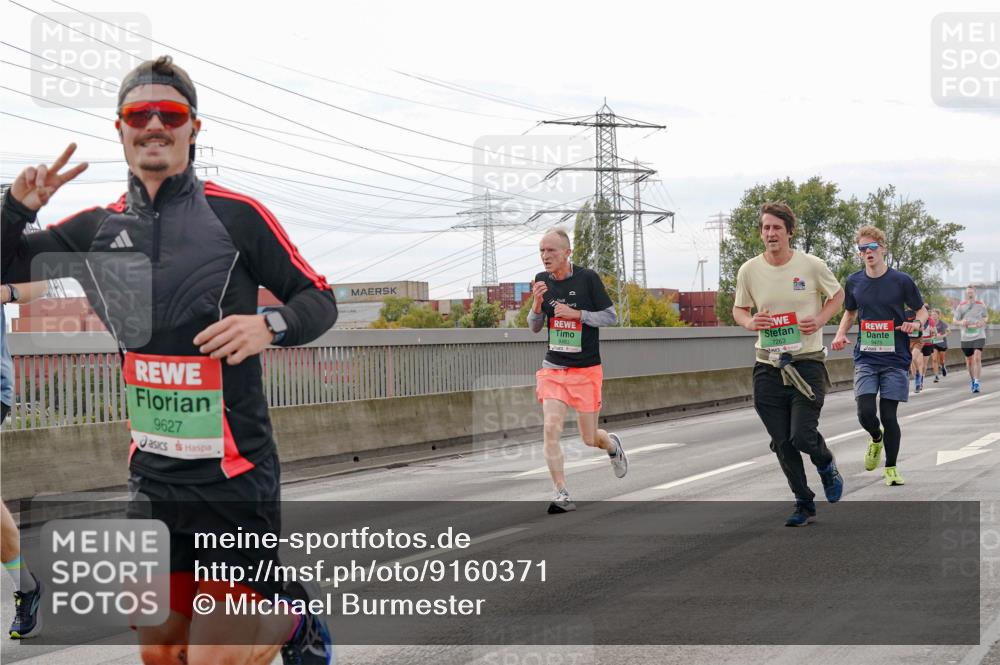 03.10.2025 - Köhlbrandbrückenlauf Michael Burmester http://msf.ph/oto/9160371 03.10.2025 15:52:31 Position 3 9627, 9483 meine-sportfotos.de