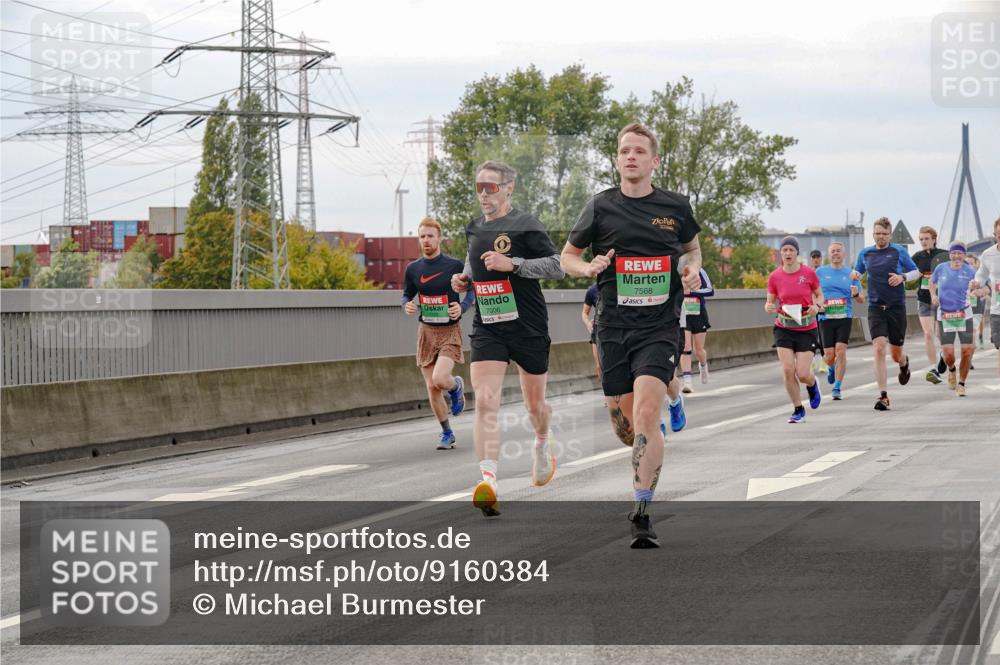 03.10.2025 - Köhlbrandbrückenlauf Michael Burmester http://msf.ph/oto/9160384 03.10.2025 15:52:36 Position 3 7006, 7568 meine-sportfotos.de