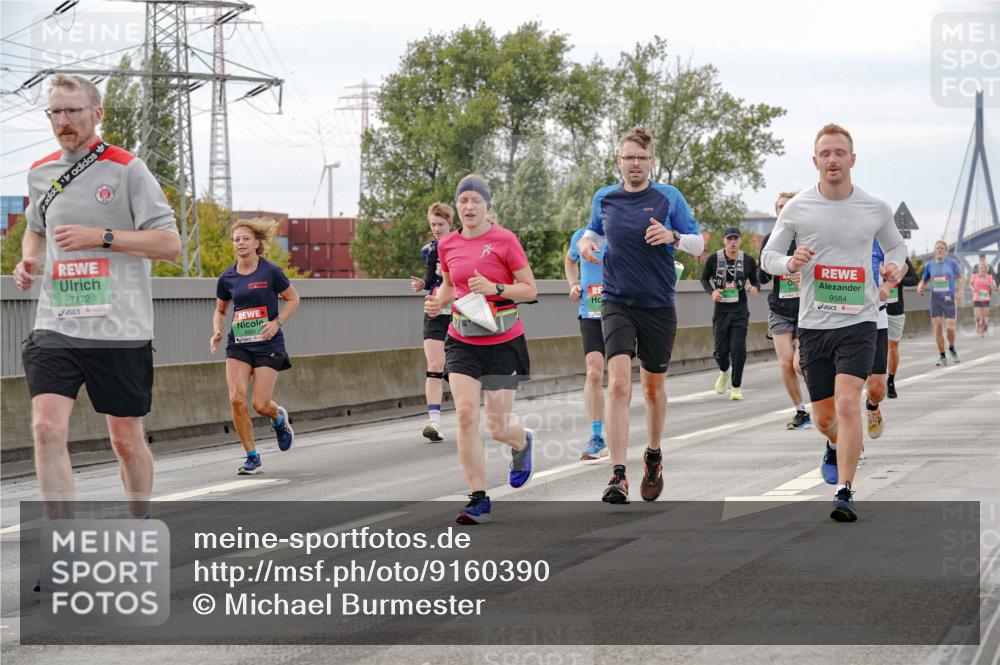 03.10.2025 - Köhlbrandbrückenlauf Michael Burmester http://msf.ph/oto/9160390 03.10.2025 15:52:39 Position 3 7172, 8991, 9584 meine-sportfotos.de
