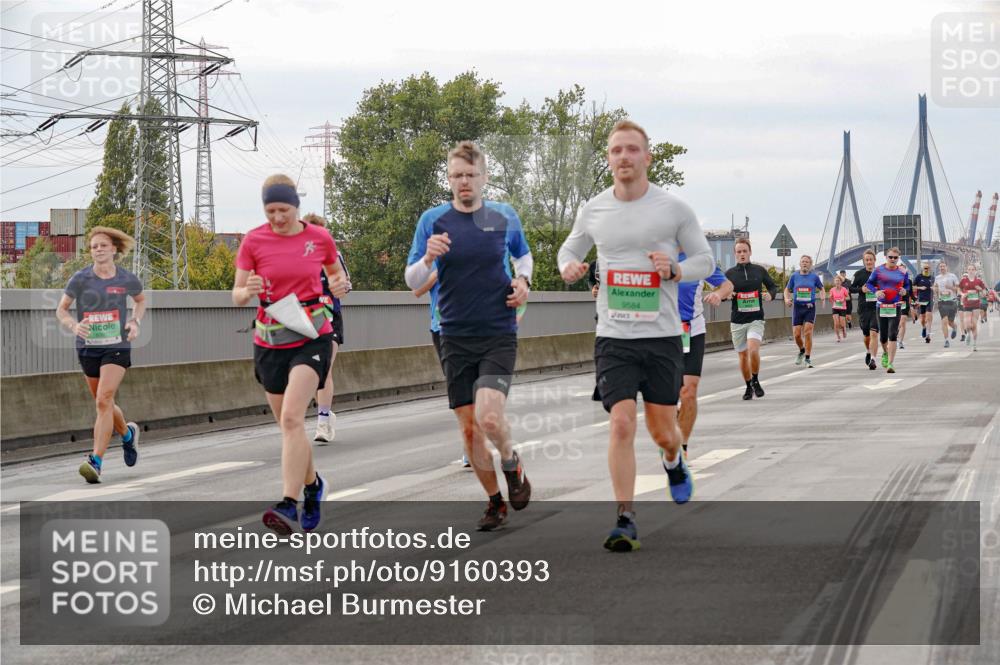 03.10.2025 - Köhlbrandbrückenlauf Michael Burmester http://msf.ph/oto/9160393 03.10.2025 15:52:40 Position 3 1801, 9584 meine-sportfotos.de