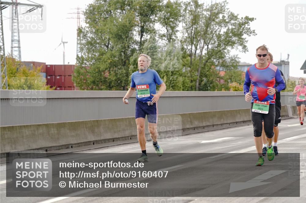 03.10.2025 - Köhlbrandbrückenlauf Michael Burmester http://msf.ph/oto/9160407 03.10.2025 15:52:47 Position 3 8616, 8924 meine-sportfotos.de