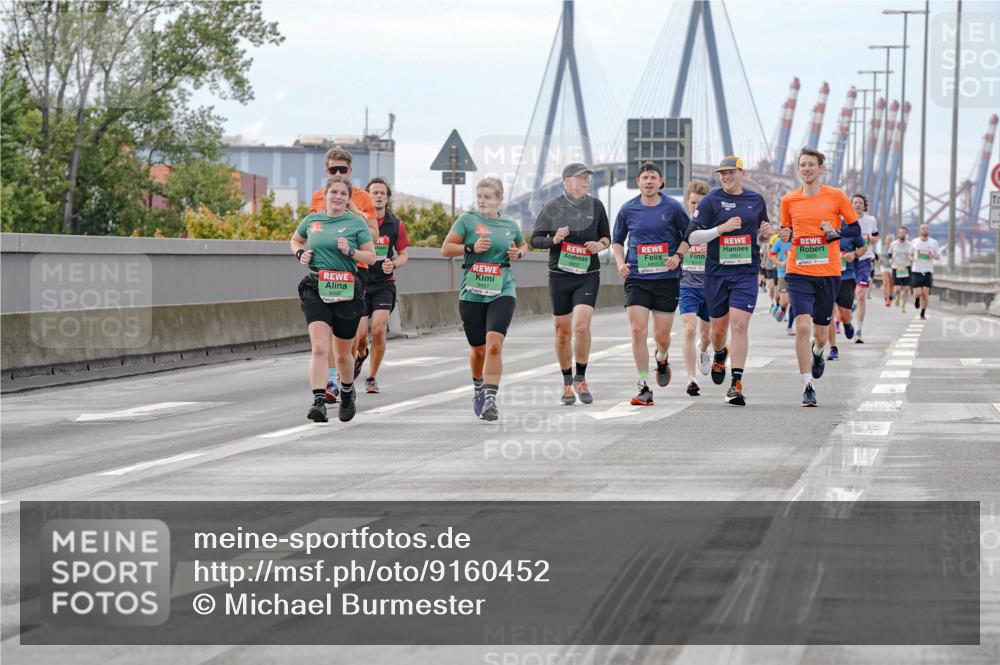 03.10.2025 - Köhlbrandbrückenlauf Michael Burmester http://msf.ph/oto/9160452 03.10.2025 15:53:11 Position 3 9456 meine-sportfotos.de
