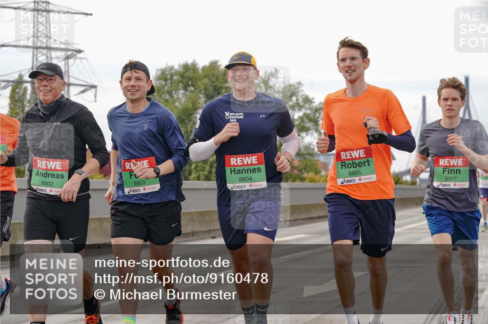 03.10.2025 - Köhlbrandbrückenlauf Michael Burmester http://msf.ph/oto/9160478 03.10.2025 15:53:20 Position 3 2024, 8802, 8803, 8804, 8805, 9317 meine-sportfotos.de