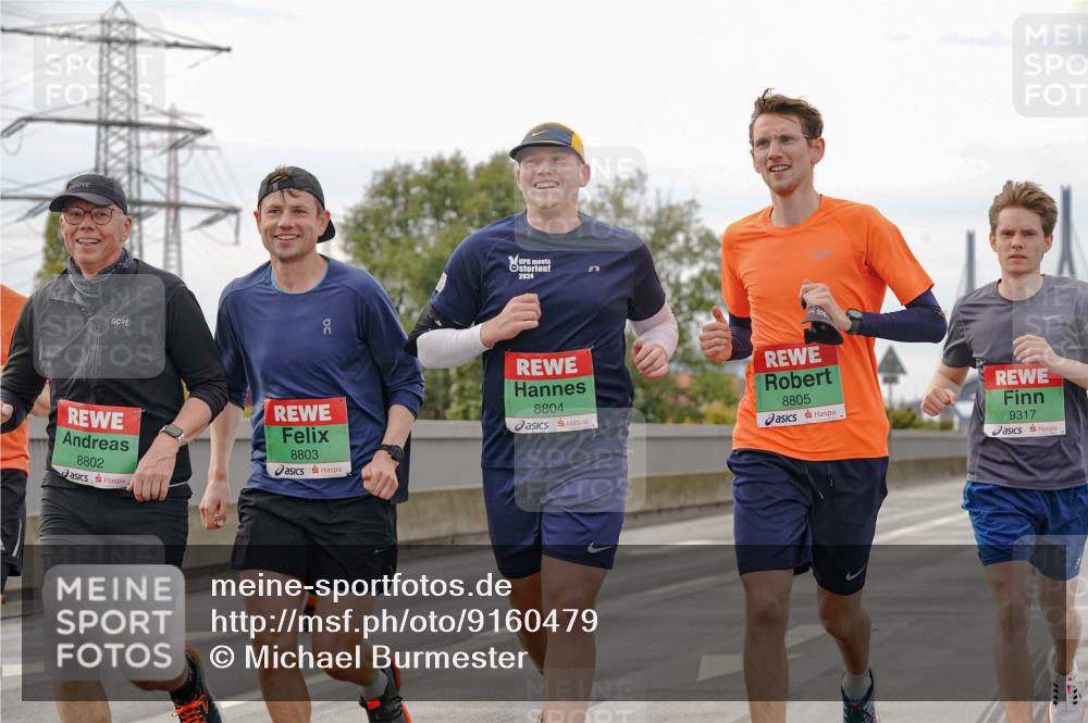 03.10.2025 - Köhlbrandbrückenlauf Michael Burmester http://msf.ph/oto/9160479 03.10.2025 15:53:20 Position 3 8802, 8803, 2024, 8804, 8805, 9317 meine-sportfotos.de