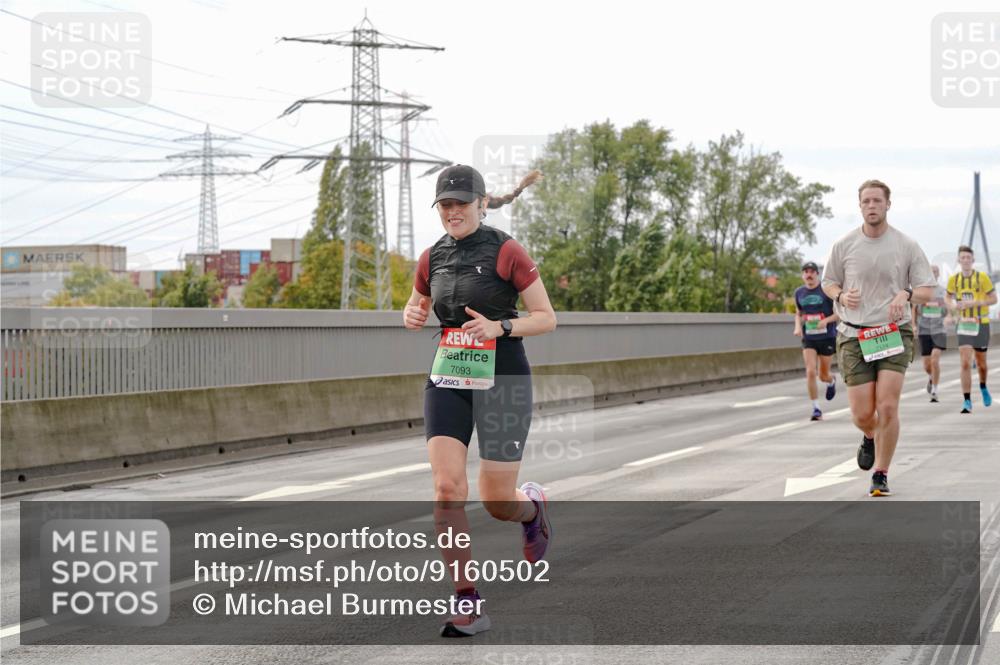 03.10.2025 - Köhlbrandbrückenlauf Michael Burmester http://msf.ph/oto/9160502 03.10.2025 15:53:34 Position 3 7093, 7174 meine-sportfotos.de