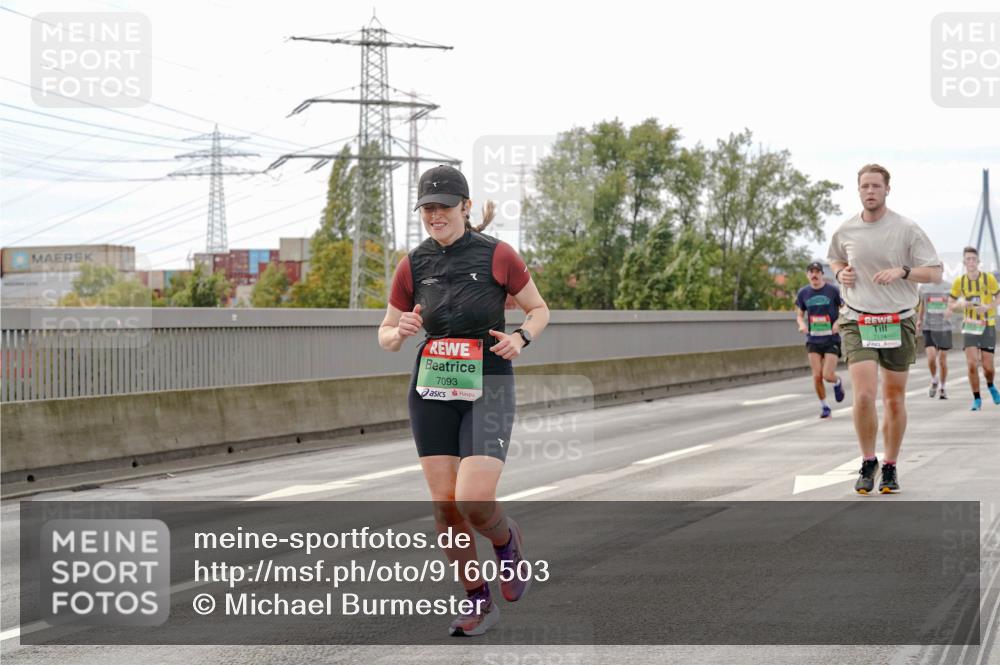 03.10.2025 - Köhlbrandbrückenlauf Michael Burmester http://msf.ph/oto/9160503 03.10.2025 15:53:34 Position 3 7093, 7174 meine-sportfotos.de