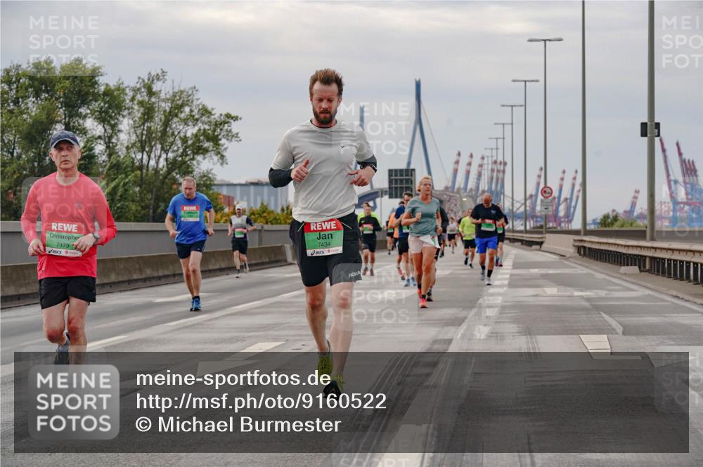 03.10.2025 - Köhlbrandbrückenlauf Michael Burmester http://msf.ph/oto/9160522 03.10.2025 15:53:45 Position 3 7179, 7434 meine-sportfotos.de