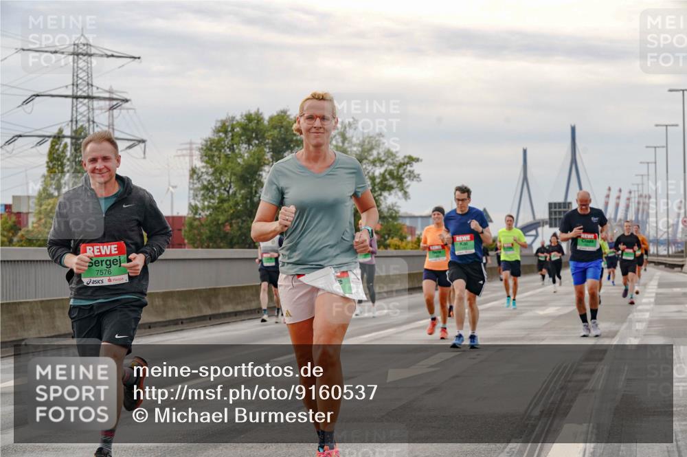 03.10.2025 - Köhlbrandbrückenlauf Michael Burmester http://msf.ph/oto/9160537 03.10.2025 15:53:52 Position 3 7576 meine-sportfotos.de