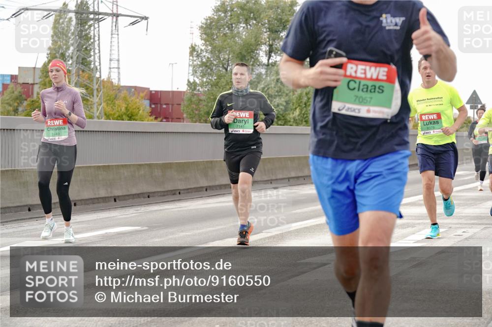 03.10.2025 - Köhlbrandbrückenlauf Michael Burmester http://msf.ph/oto/9160550 03.10.2025 15:53:57 Position 3 7449, 7141, 7057, 9378 meine-sportfotos.de