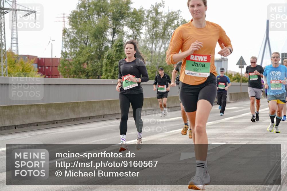 03.10.2025 - Köhlbrandbrückenlauf Michael Burmester http://msf.ph/oto/9160567 03.10.2025 15:54:04 Position 3 7071, 8967 meine-sportfotos.de
