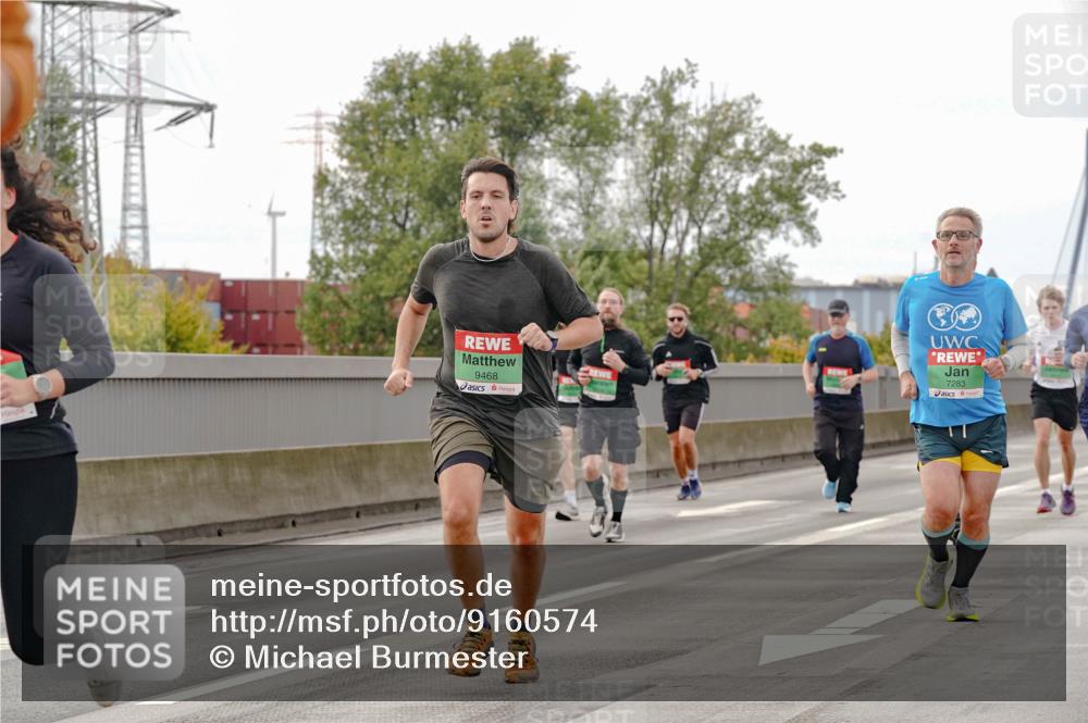 03.10.2025 - Köhlbrandbrückenlauf Michael Burmester http://msf.ph/oto/9160574 03.10.2025 15:54:06 Position 3 9468, 7283 meine-sportfotos.de