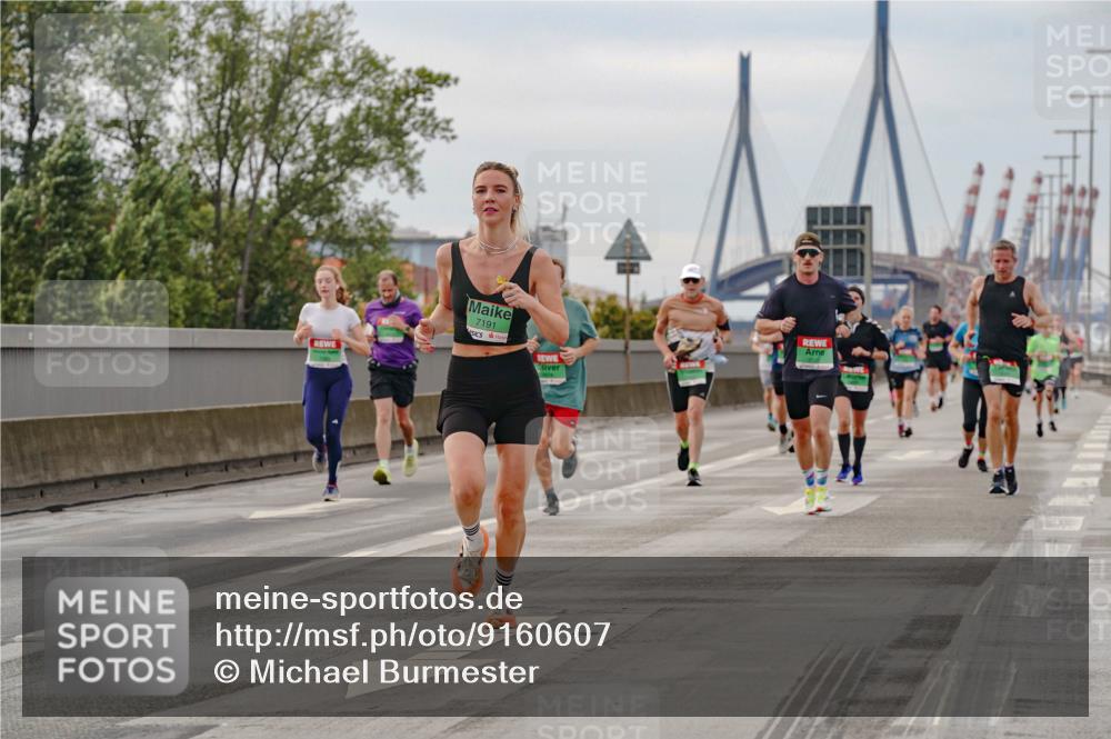 03.10.2025 - Köhlbrandbrückenlauf Michael Burmester http://msf.ph/oto/9160607 03.10.2025 15:54:18 Position 3 7191 meine-sportfotos.de