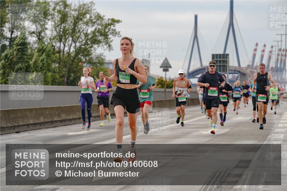 03.10.2025 - Köhlbrandbrückenlauf Michael Burmester http://msf.ph/oto/9160608 03.10.2025 15:54:18 Position 3 7191 meine-sportfotos.de