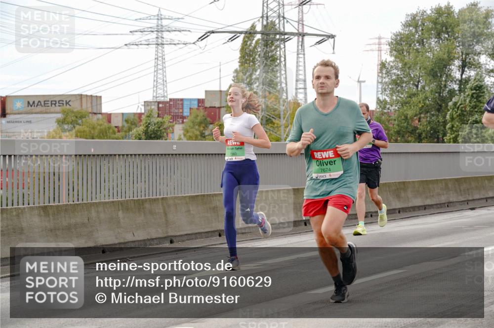 03.10.2025 - Köhlbrandbrückenlauf Michael Burmester http://msf.ph/oto/9160629 03.10.2025 15:54:25 Position 3 7360, 7674 meine-sportfotos.de