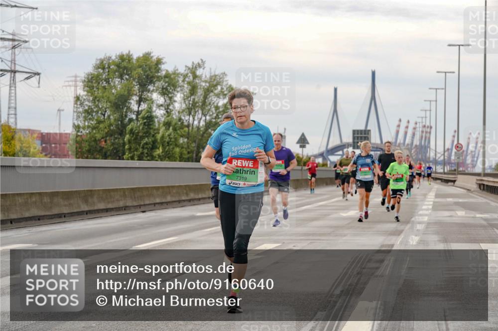 03.10.2025 - Köhlbrandbrückenlauf Michael Burmester http://msf.ph/oto/9160640 03.10.2025 15:54:30 Position 3 7319 meine-sportfotos.de