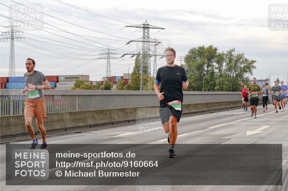 03.10.2025 - Köhlbrandbrückenlauf Michael Burmester http://msf.ph/oto/9160664 03.10.2025 15:54:40 Position 3 7763 meine-sportfotos.de