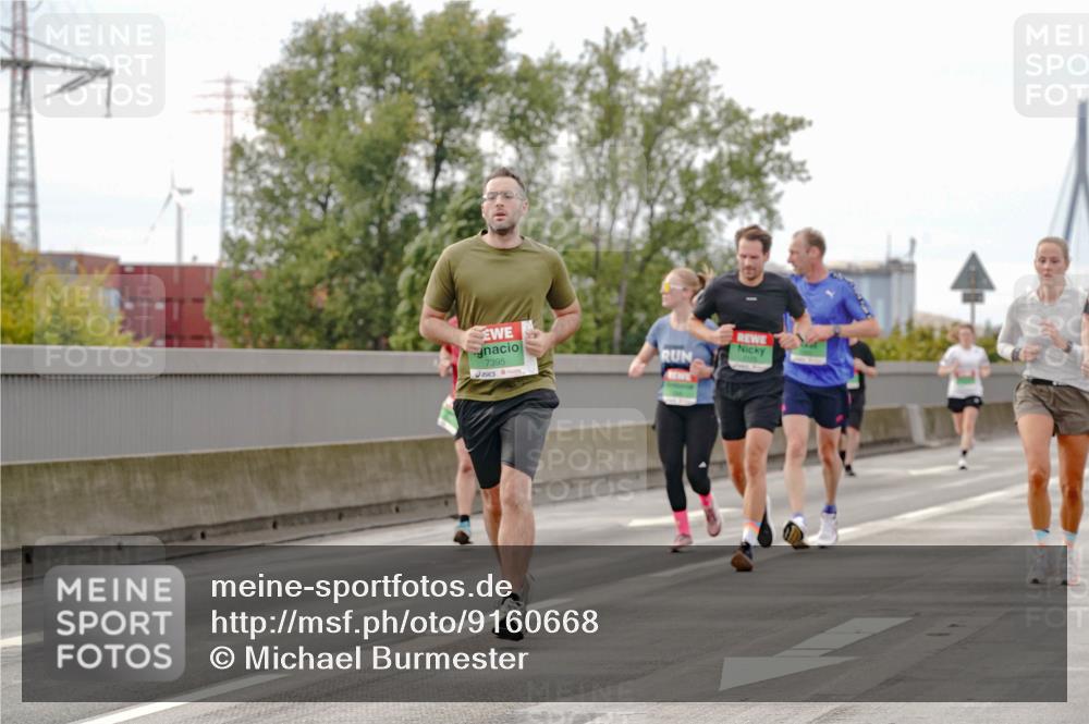 03.10.2025 - Köhlbrandbrückenlauf Michael Burmester http://msf.ph/oto/9160668 03.10.2025 15:54:43 Position 3 7395 meine-sportfotos.de