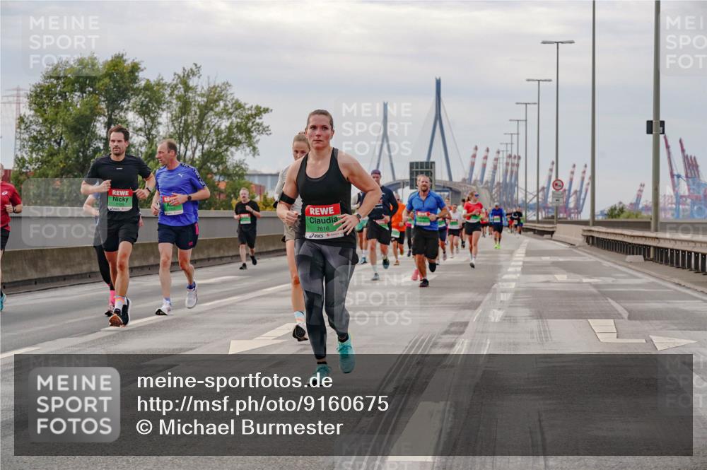03.10.2025 - Köhlbrandbrückenlauf Michael Burmester http://msf.ph/oto/9160675 03.10.2025 15:54:46 Position 3 7175, 7616 meine-sportfotos.de