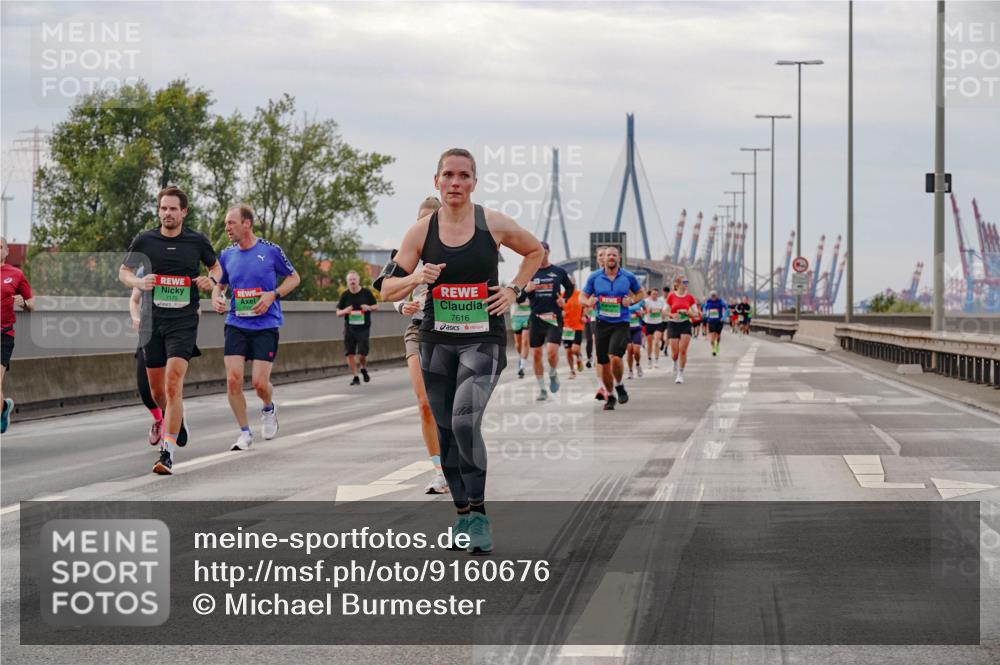 03.10.2025 - Köhlbrandbrückenlauf Michael Burmester http://msf.ph/oto/9160676 03.10.2025 15:54:46 Position 3 7175, 7616 meine-sportfotos.de