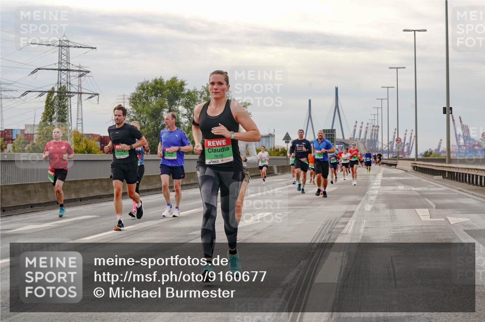 03.10.2025 - Köhlbrandbrückenlauf Michael Burmester http://msf.ph/oto/9160677 03.10.2025 15:54:47 Position 3 7616 meine-sportfotos.de