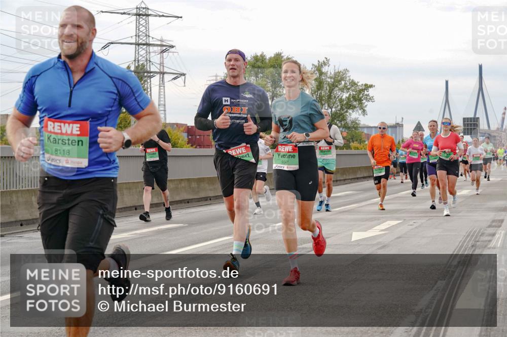 03.10.2025 - Köhlbrandbrückenlauf Michael Burmester http://msf.ph/oto/9160691 03.10.2025 15:54:54 Position 3 8118, 9347 meine-sportfotos.de