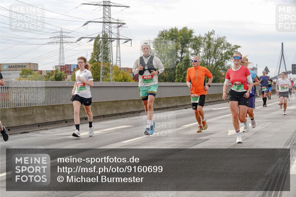 03.10.2025 - Köhlbrandbrückenlauf Michael Burmester http://msf.ph/oto/9160699 03.10.2025 15:54:56 Position 3 7558 meine-sportfotos.de