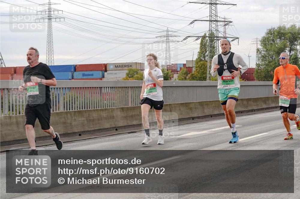 03.10.2025 - Köhlbrandbrückenlauf Michael Burmester http://msf.ph/oto/9160702 03.10.2025 15:54:57 Position 3 7851, 9261, 7558 meine-sportfotos.de