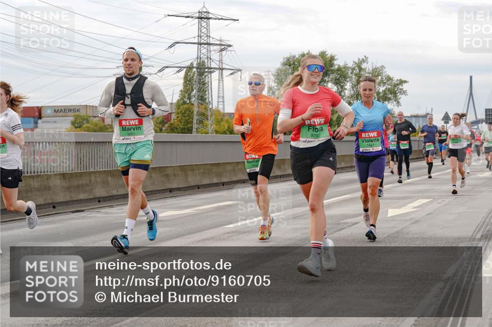 03.10.2025 - Köhlbrandbrückenlauf Michael Burmester http://msf.ph/oto/9160705 03.10.2025 15:54:58 Position 3 9261, 7558, 8797, 7447 meine-sportfotos.de