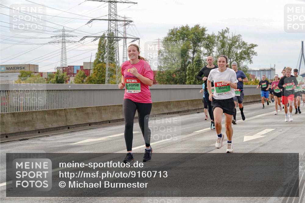03.10.2025 - Köhlbrandbrückenlauf Michael Burmester http://msf.ph/oto/9160713 03.10.2025 15:55:01 Position 3 8984, 7437 meine-sportfotos.de