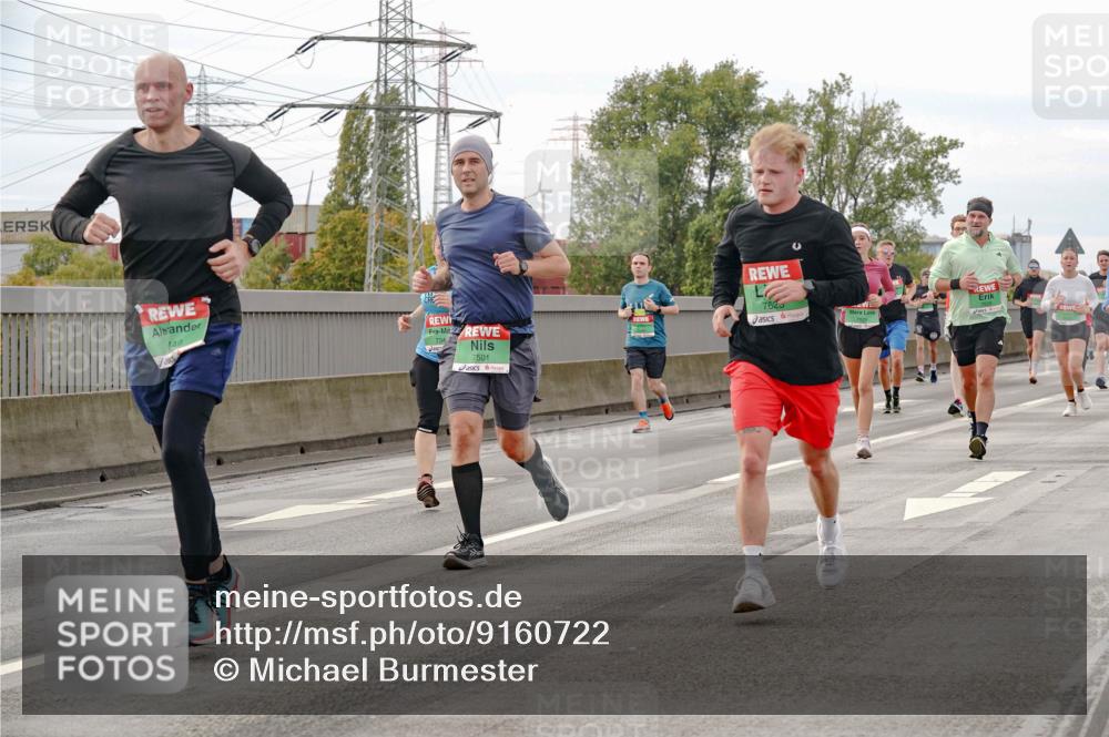 03.10.2025 - Köhlbrandbrückenlauf Michael Burmester http://msf.ph/oto/9160722 03.10.2025 15:55:05 Position 3 349, 7501, 7625 meine-sportfotos.de