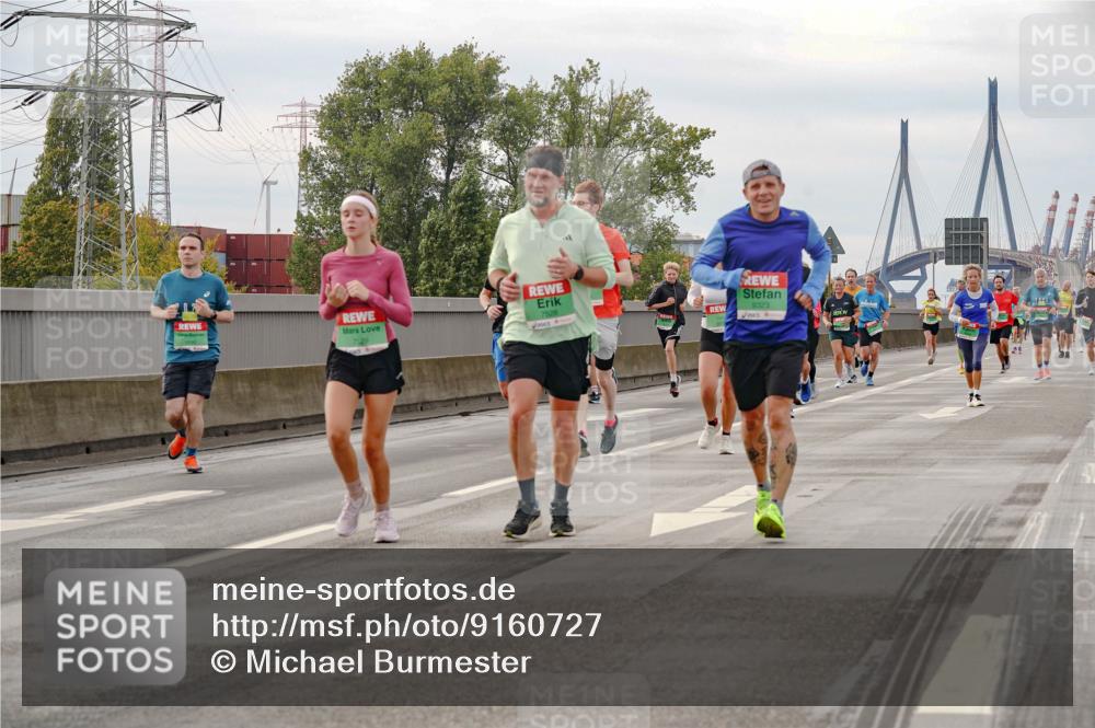 03.10.2025 - Köhlbrandbrückenlauf Michael Burmester http://msf.ph/oto/9160727 03.10.2025 15:55:08 Position 3 7528, 9323 meine-sportfotos.de