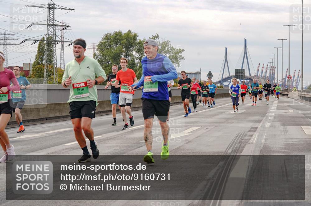 03.10.2025 - Köhlbrandbrückenlauf Michael Burmester http://msf.ph/oto/9160731 03.10.2025 15:55:09 Position 3 9, 7528, 9323 meine-sportfotos.de